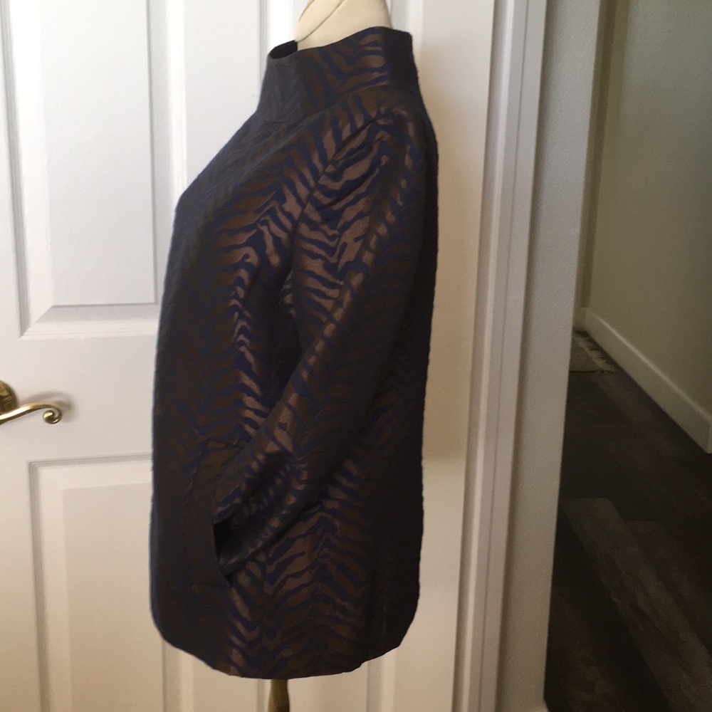 Michael Kora Size 4 gorges dressy top. - Picture 3 of 9